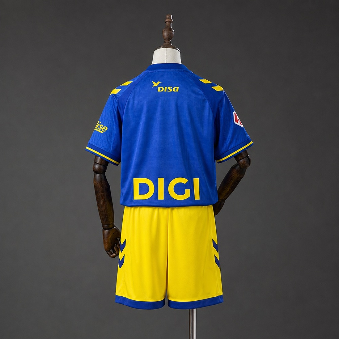 UD Las Palmas 26/27 Away Kids Kit Size 16-28 2