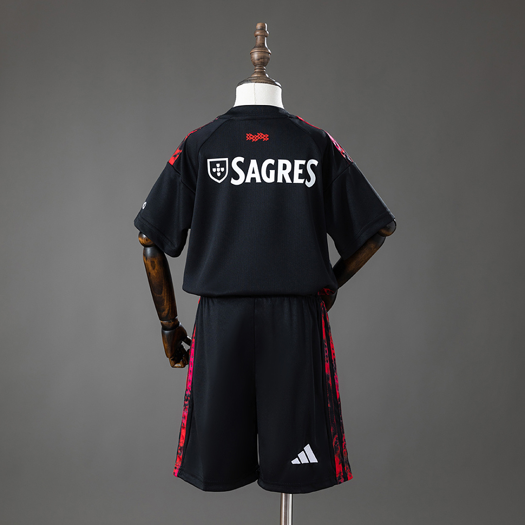 Benfica 26/27 Third Kids kit Size 16-28 11