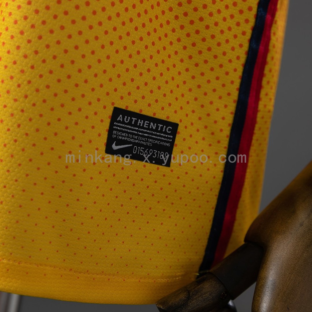 Barcelona 12/13 Away Retro Jersey S-XXL 10