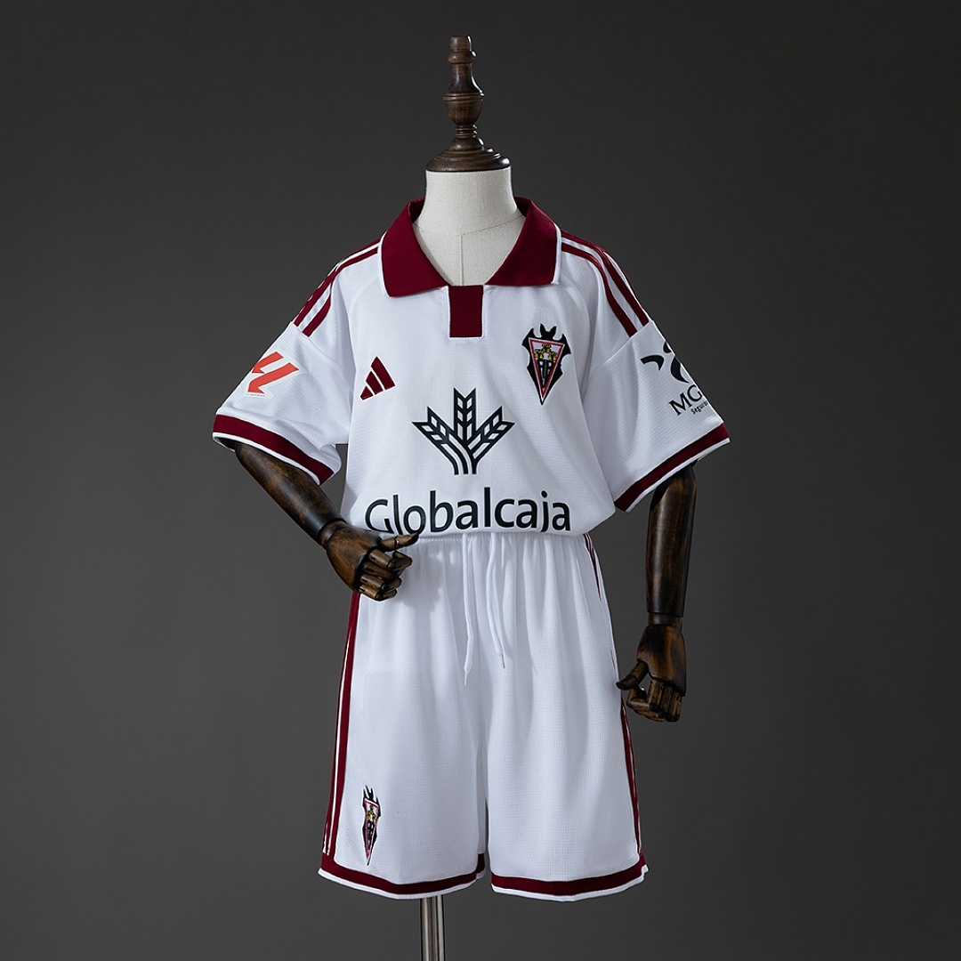 Albacete Balompié 26/27 Home Kids Kit Size 16-28 2