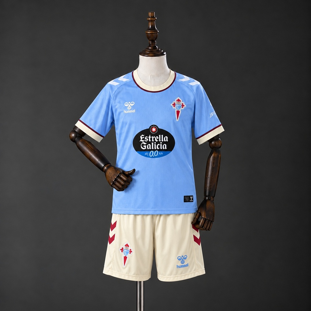 Celta De Vigo 26/27 Home Kids Kit Size 16-28 3