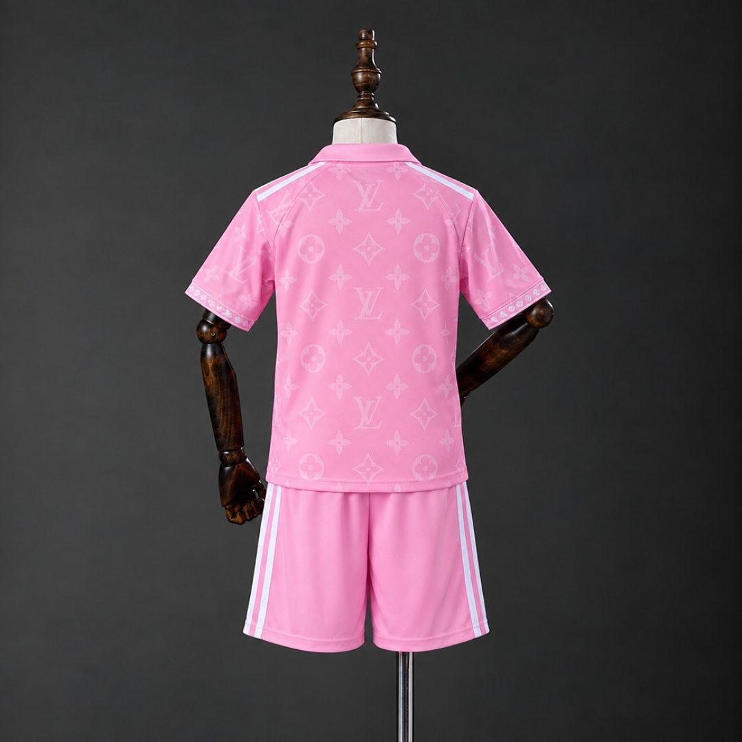 Real Madrid 26/27 Pink Special Edition Kids Kit Size 16-30 小红帽 2