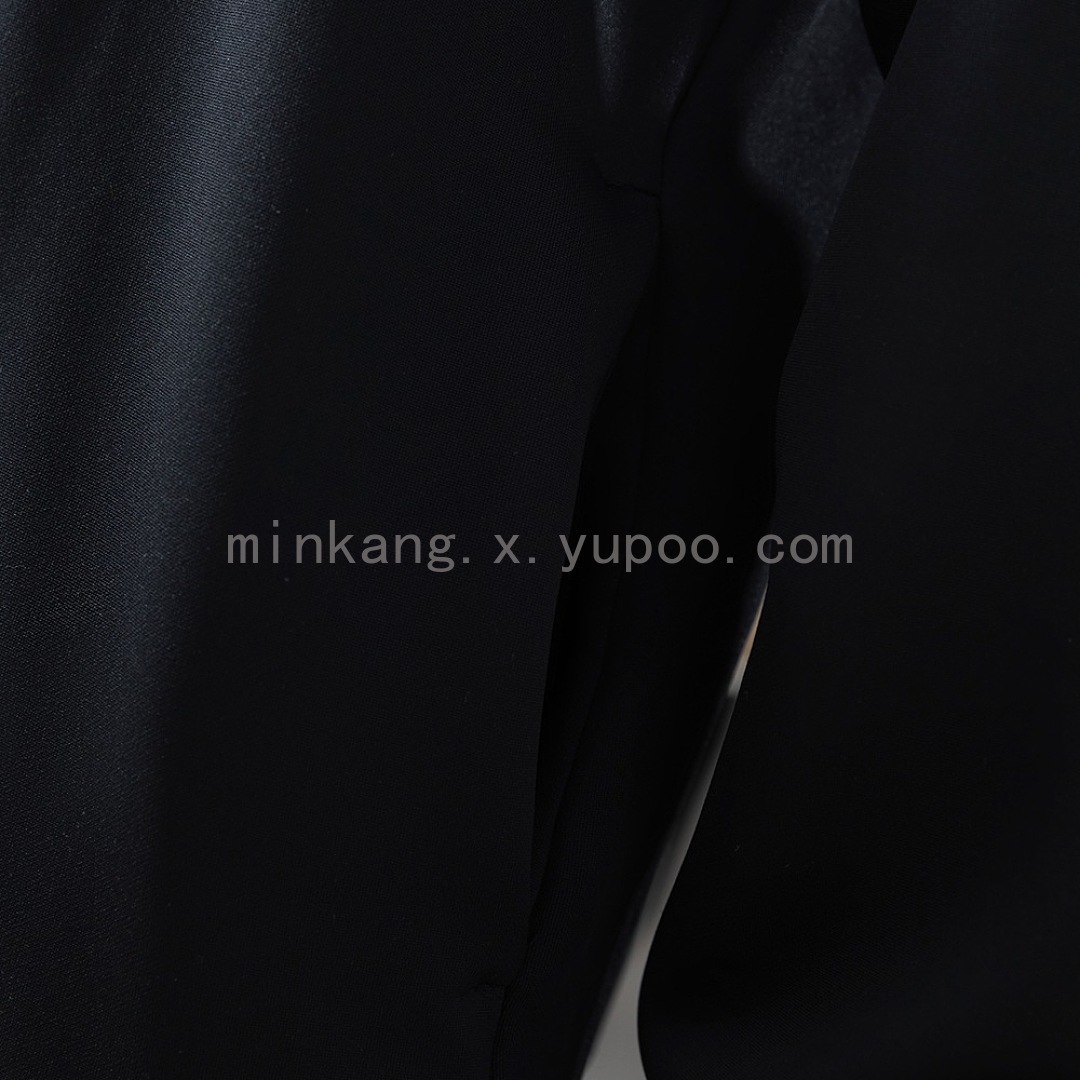 Mercedes-AMG Petronas F1 2026 Black Half-Zip Jacket S-3XL 7
