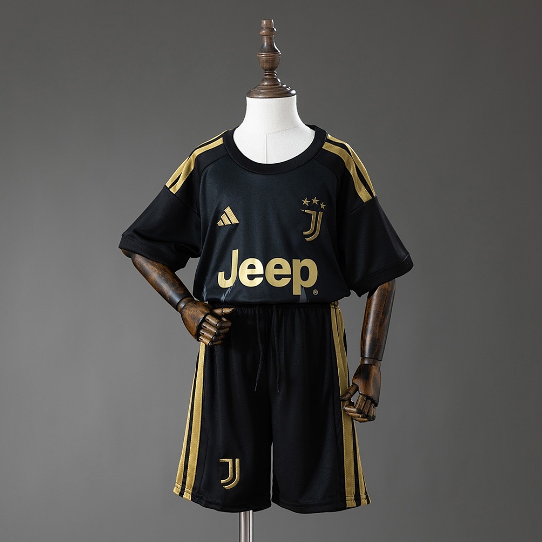 Juventus 26/27 Third Away Kids Kit Size 16-28