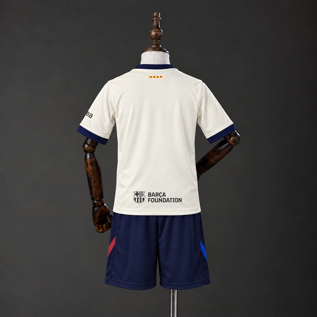 Barcelona 26/27 Fourth Away Kids Kit Size 16-28 3