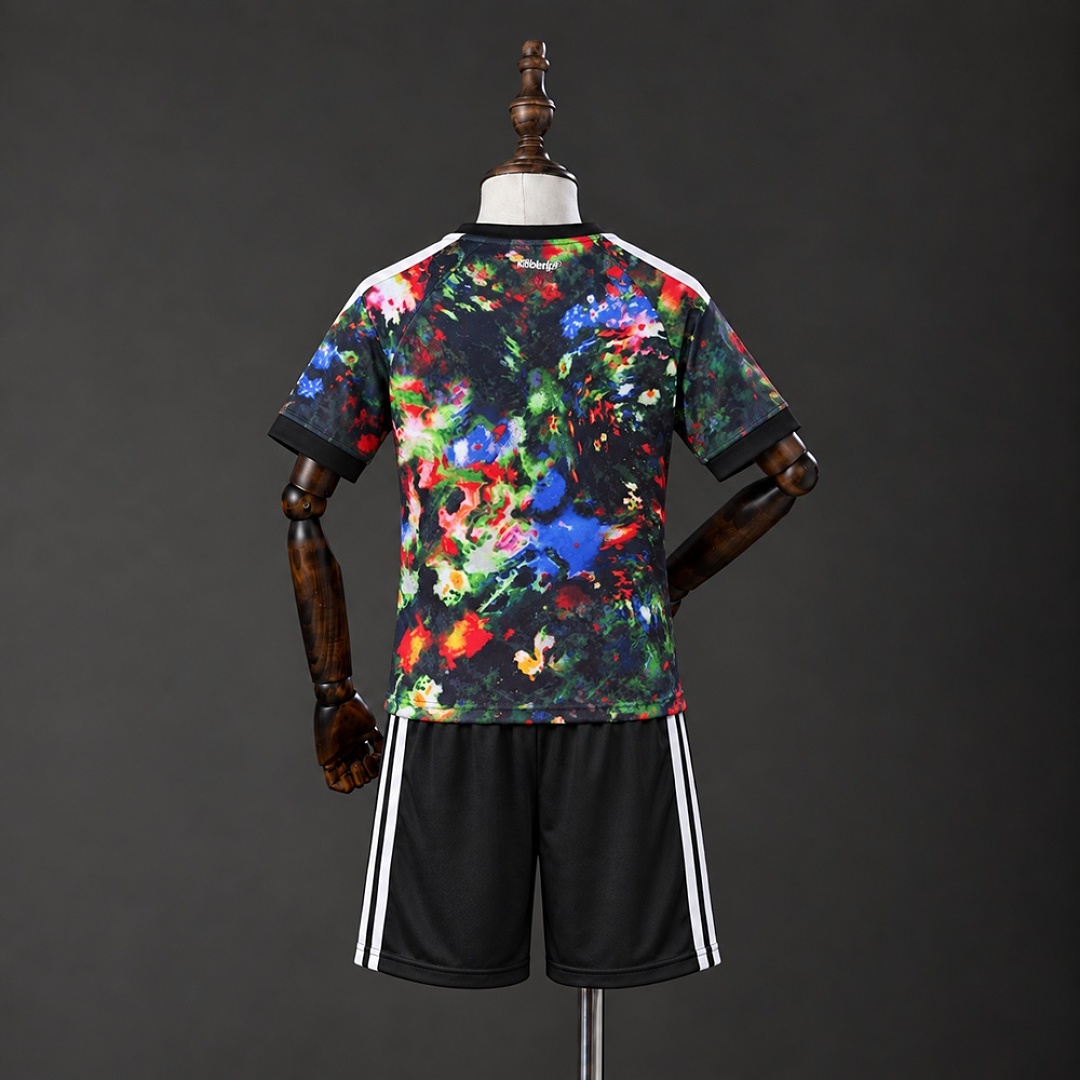Bayern Munich 26/27 Beer Festival Kids Kit Size 16-30 2