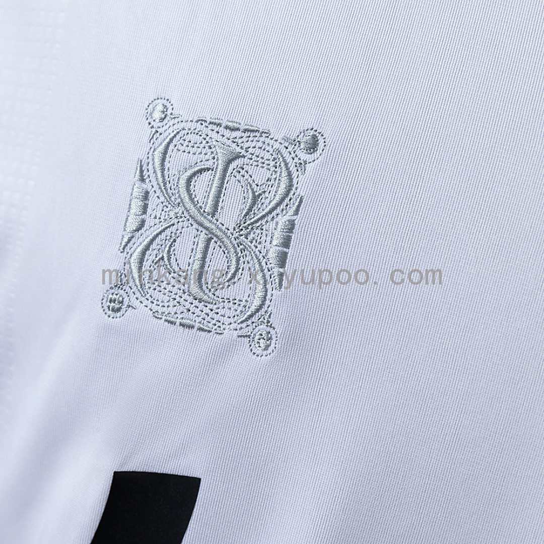 Retro Real Madrid 09/10 home S-XXL 4