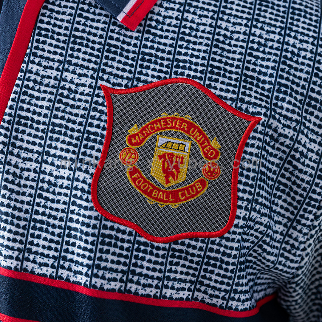 Retro 95/96 M-U away S-XXL 4