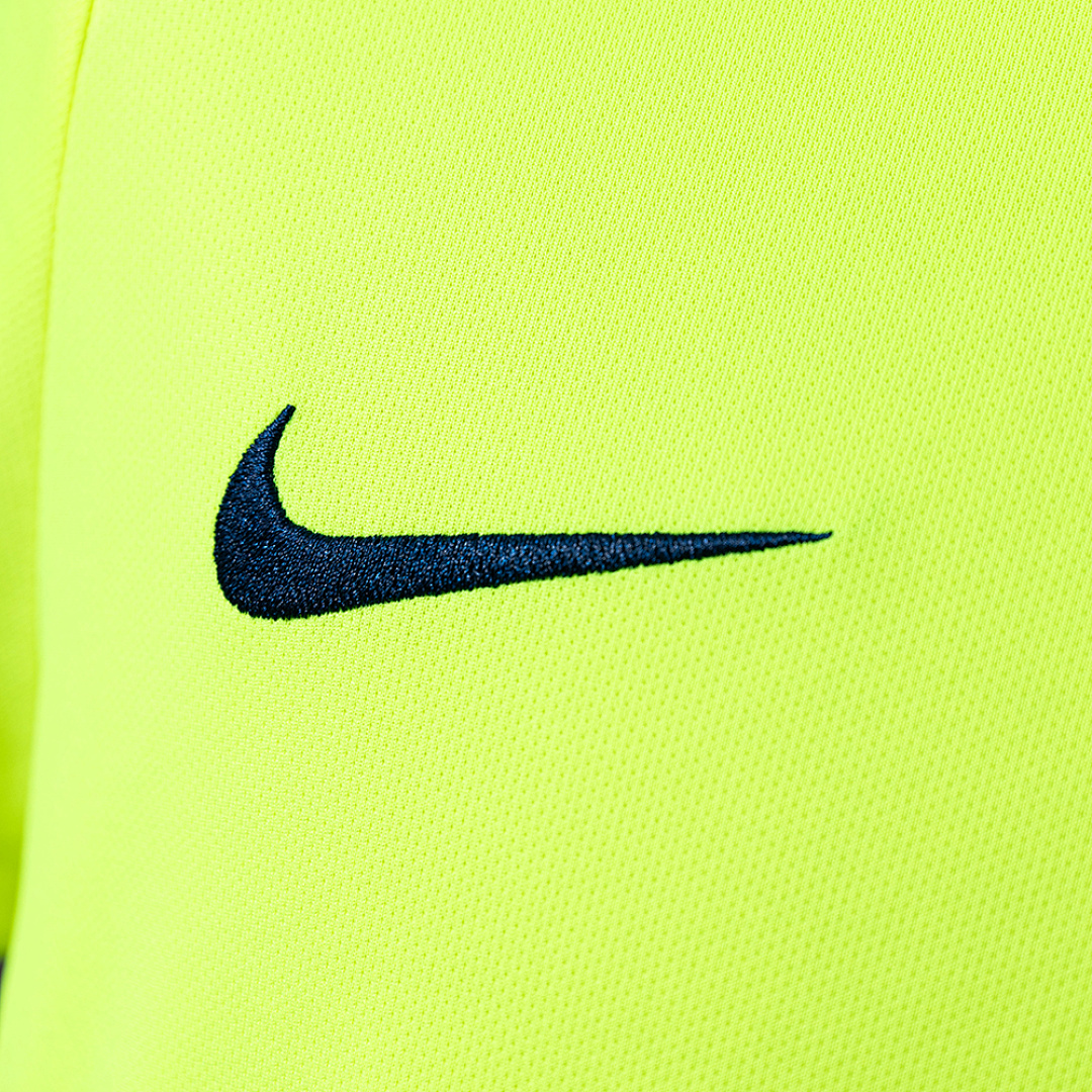 Retro Barcelona 05/06 away S-XXL 3